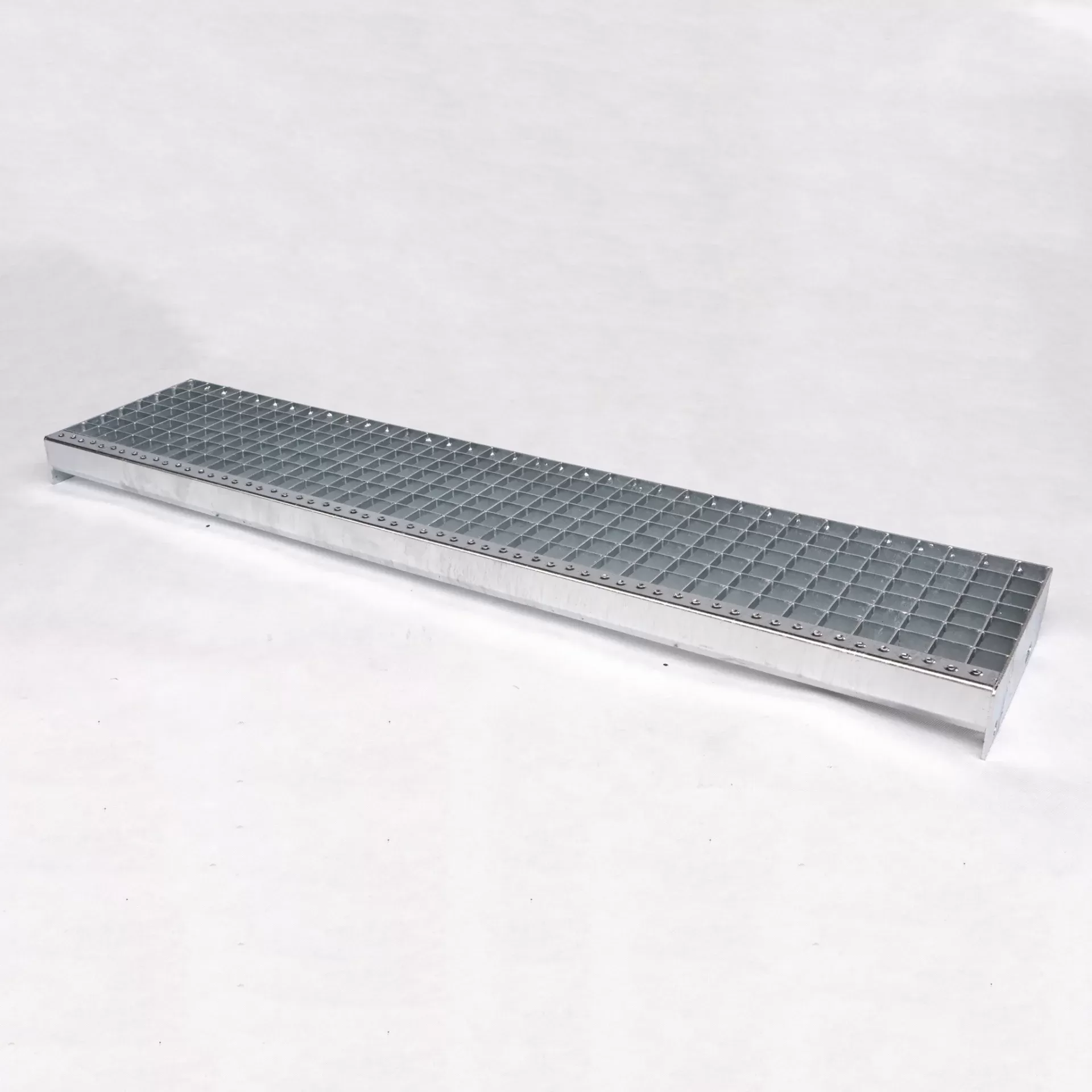 Floor gratings – stair treads Press-locked